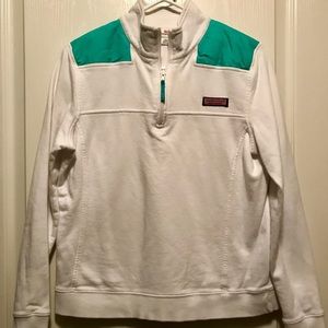 Vineyard Vines women’s sweatshirt